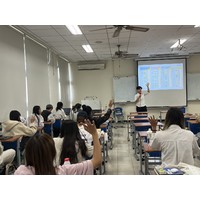 演講主題:外送新興產業,但我不是外送員
日期:112年10月17日
時間:09:10-12:00
地點:燕巢校區 創新設計學院 5樓 HS517
講師:許尹婷 老師
